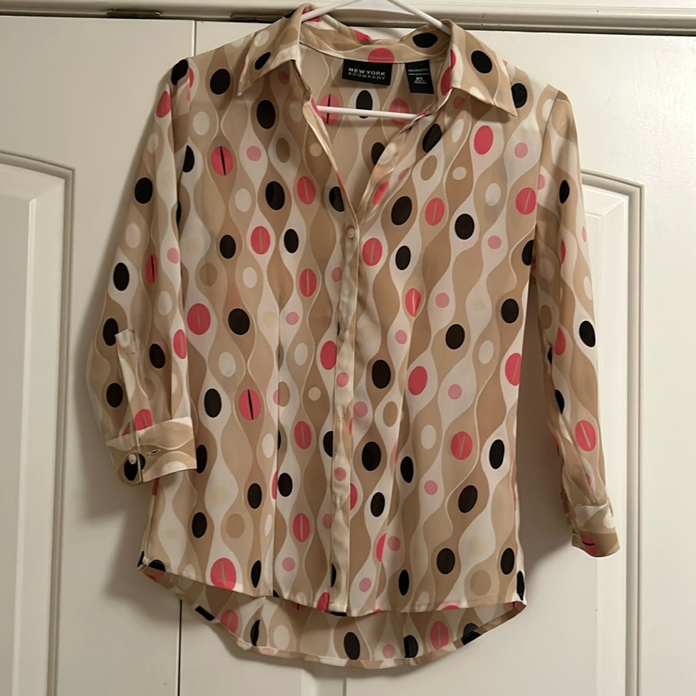 New York & Company button down work top